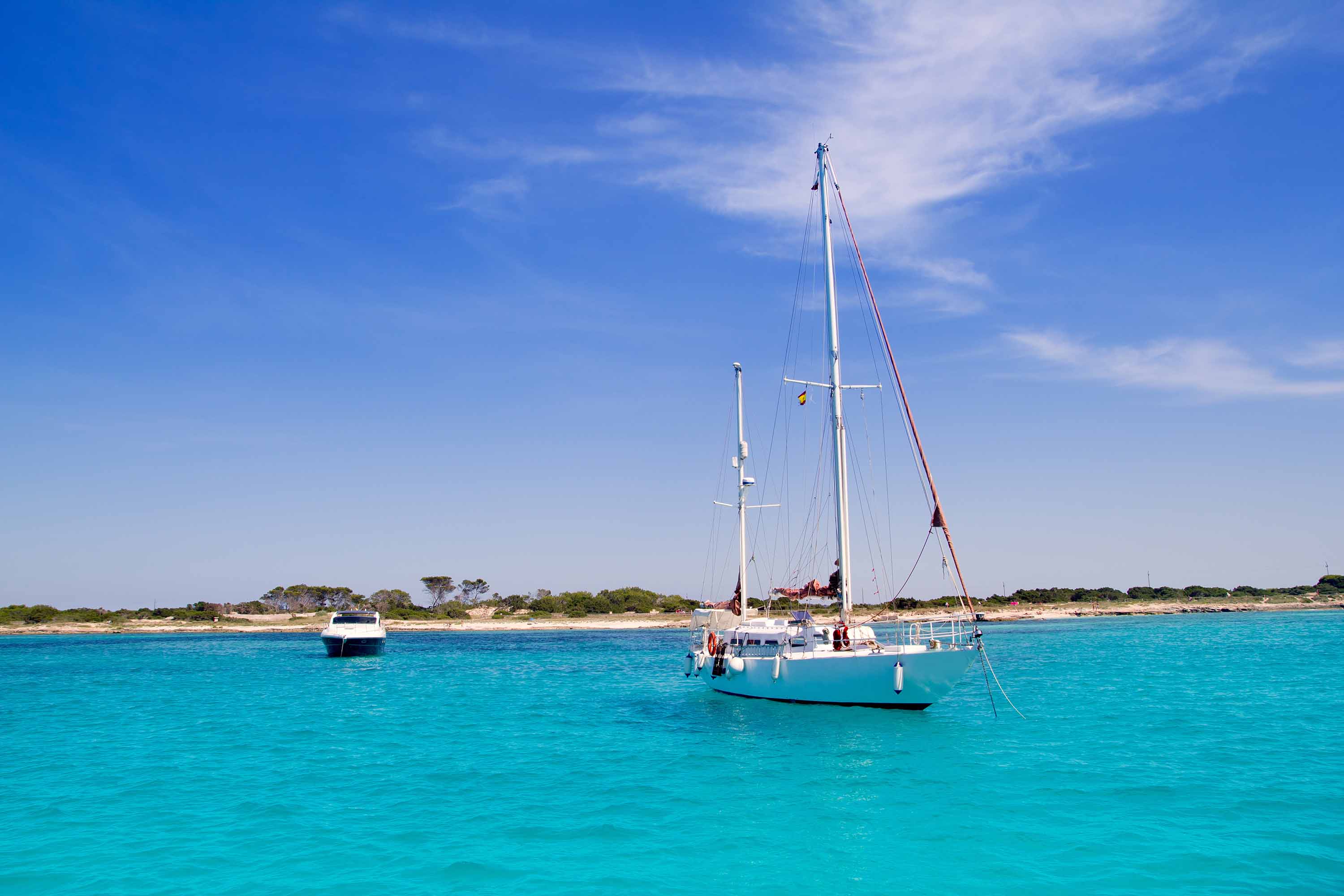 Formentera in barca a vela: l’esperienza che trasformerà il tuo viaggio